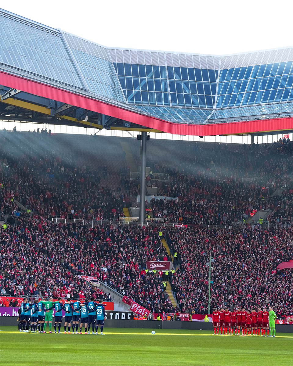 Rote_Teufel's tweet image. Wenn alles andere nebensächlich wird: Wir trauern um die Opfer des Anschlags in Magdeburg und sind in Gedanken bei den Verletzten und Angehörigen 🖤