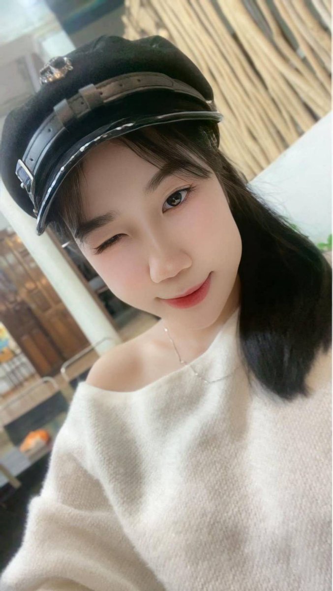 addkiller1's tweet photo. 耐刺越南小蓮,2004年生,小隻馬152/42，34D皮膚白皙,不只會喇舌,中文還能拉低賽,
地點在苓雅區，三多商圈捷運站出來走五分鐘（進出方便無管制、不尷尬）

服務項目
無套吹戴套做舔鮑69/女友般服務喇舌
禁止/酒客/入珠/

預約專線 https://t.co/xhXo2VlYLX
或是直接飛機私訊 
https://t.co/zFIjn1y79t https://t.co/ZCc3wpyKjs