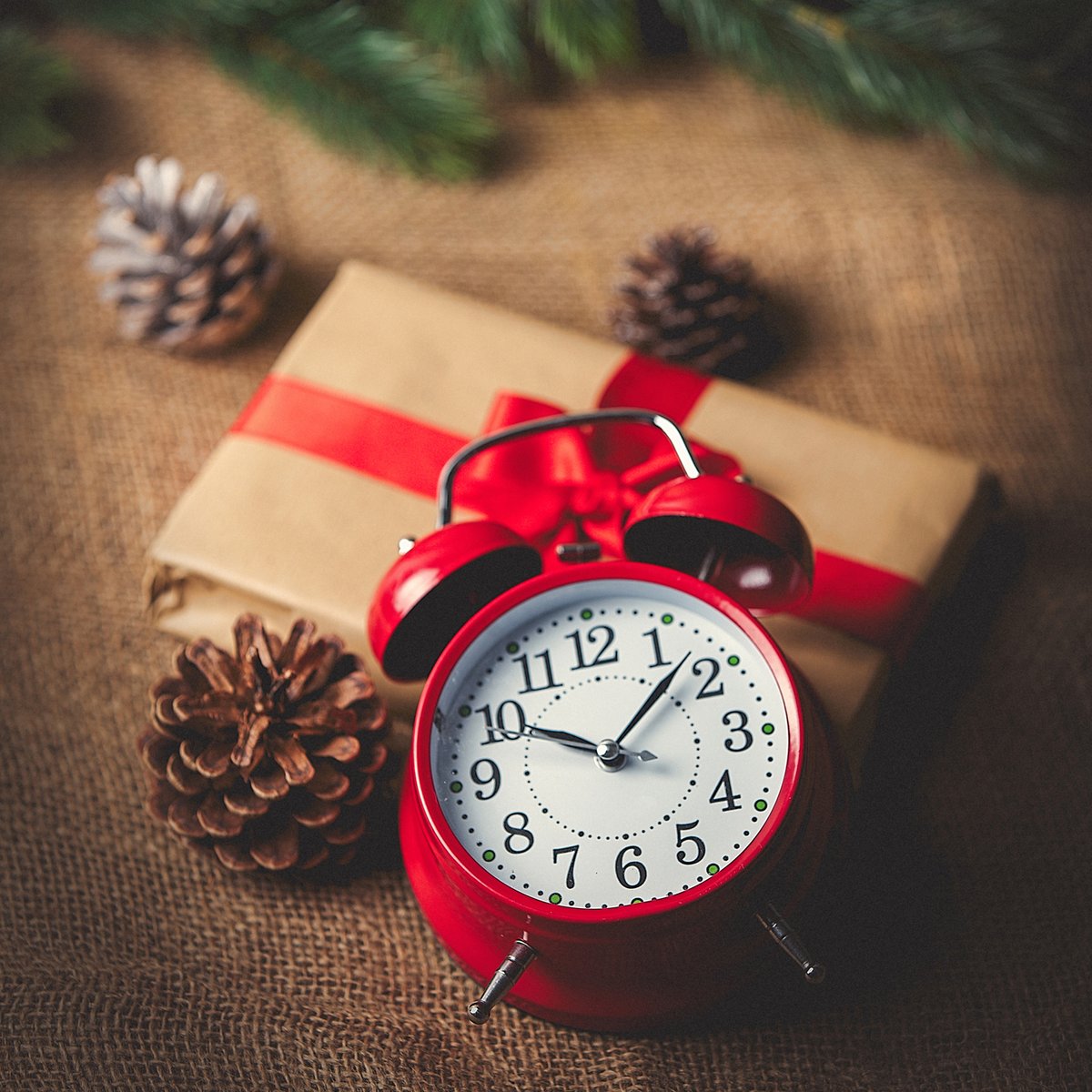 Ring in the festive season but make sure to check our holiday schedule and closures first! Visit den.health/HolidayHours. ⏰🎄