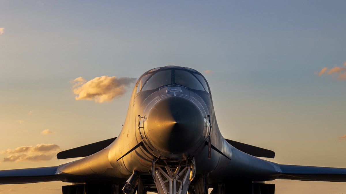 SunnFunFlyIn's tweet photo. Happy Birthday to the B-1 Lancer!! 🥳

The first flight of the Rockwell B-1 Lancer took place on December 23, 1974, exactly 50 years ago! These photos are from #SNF22 when the B-1 came to #SUNnFUN as a static display. 

📸 Erik Kuna &amp; Ron Stiltner https://t.co/CXSJ2HbPRA