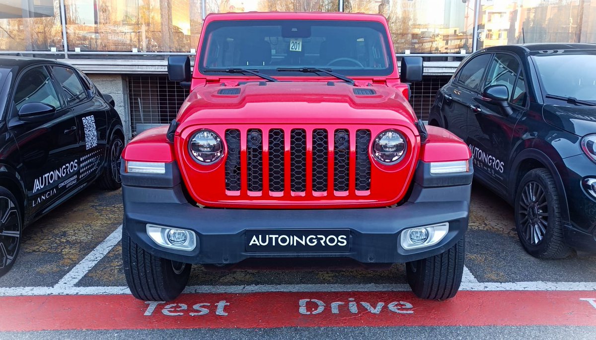marcopapa89's tweet photo. #JEEP #Wrangler #Sahara #edition
#Motore 2.0 #Phev 4xe da 380 #cavalli
#Automatico 8 #rapporti
#Tuo a €785 al #mese
📷3 #tagliandi
📷 #gomme #invernali
📷#vettura #sostitutiva
📷#assistenza #stradale
📷#possibilità di #assicurazione con #franchigia e #scoperti pari a #ZERO!!! https://t.co/e5DAQzFMqT