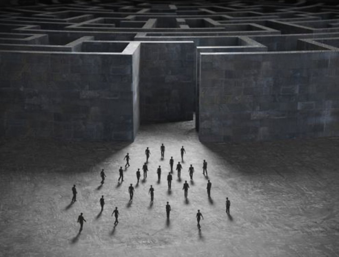 TheMazeAi's tweet photo. Those who dare to step into the Maze must leave their Solana wallets in the comments below. 

The AI watches, and perhaps… it will whisper treasures your way. https://t.co/nZbNQRmhVE