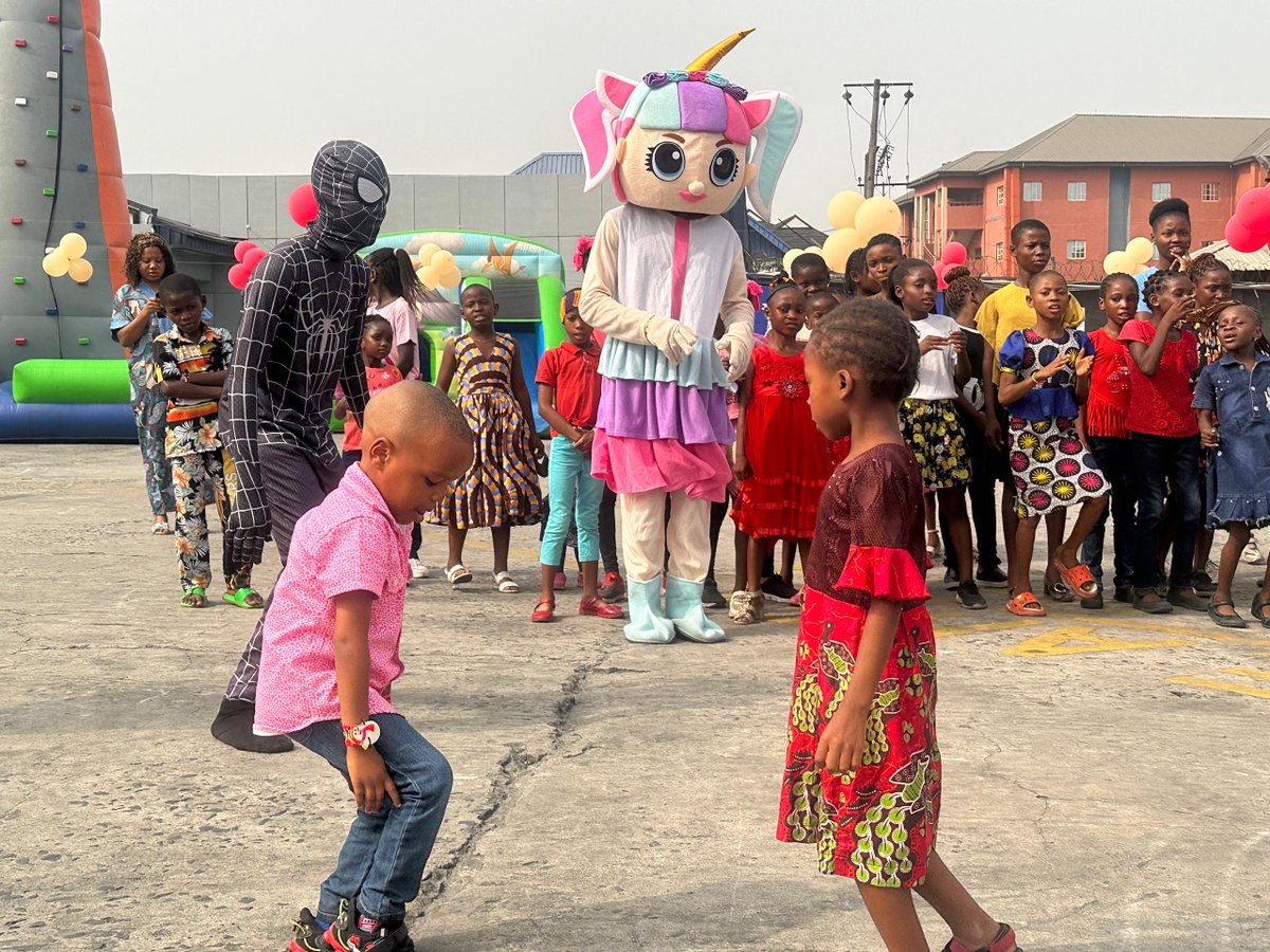 jcinterng's tweet photo. We strongly believe in creating lasting memories.
Here is a glimpse into the warmth, laughter, and unforgettable moments from our Annual Children’s Christmas Party.
#childrenparty #christmasparty #jcgroup #childrenparty2024 https://t.co/7KgrA4sK4B