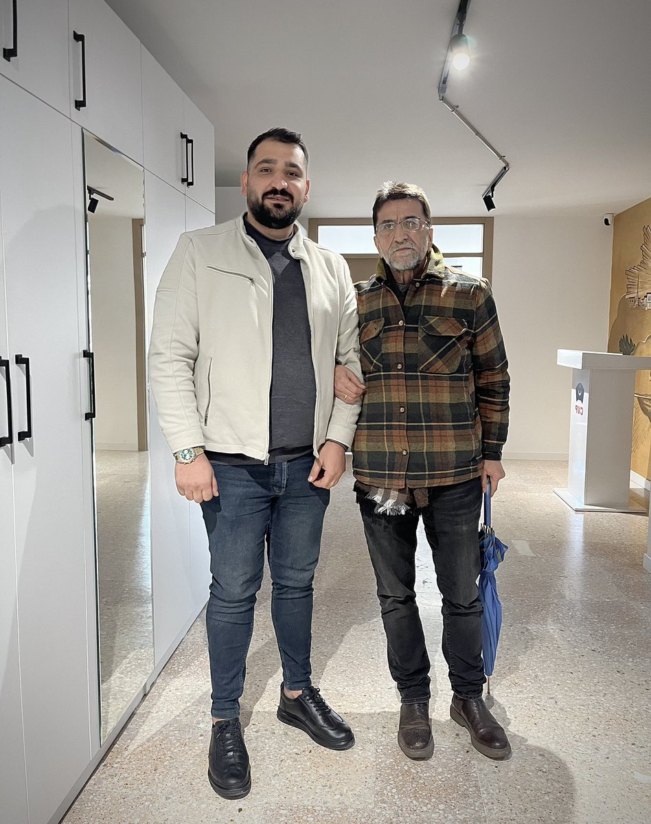 oknttr33's tweet photo. Değerli fikir adamı ve yazar @nihadagenc Ağabey’e kıymetli vaktini ayırdığı için teşekkür ediyorum. https://t.co/fwI9qdcuDe