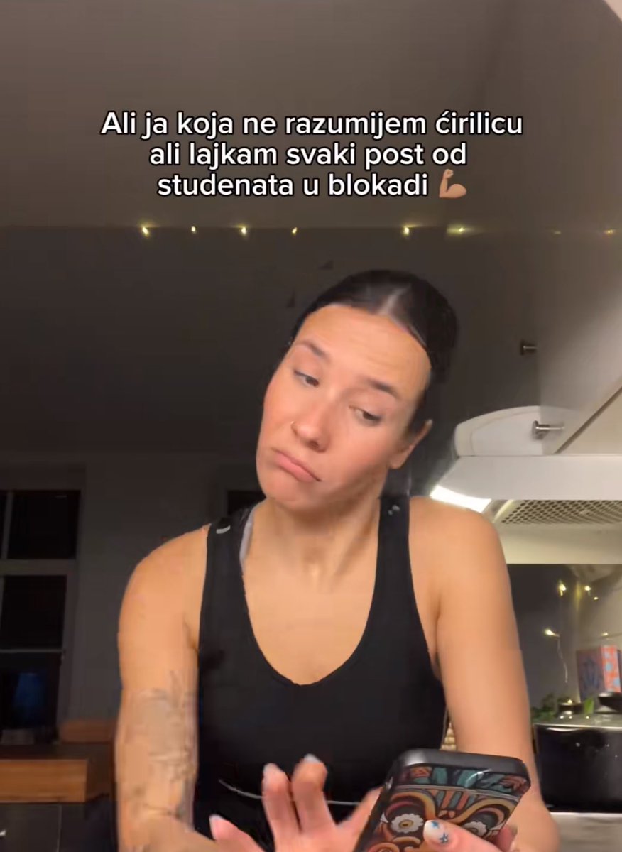 stefidzax's tweet photo. gospođa 💅 https://t.co/mCqNxaMXQb