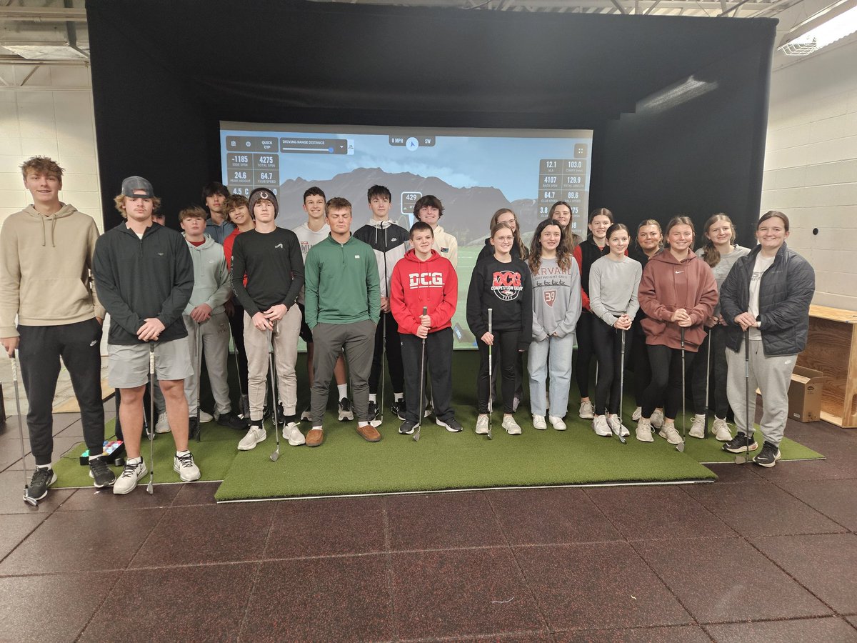 DCG Mustang Golf tweet media
