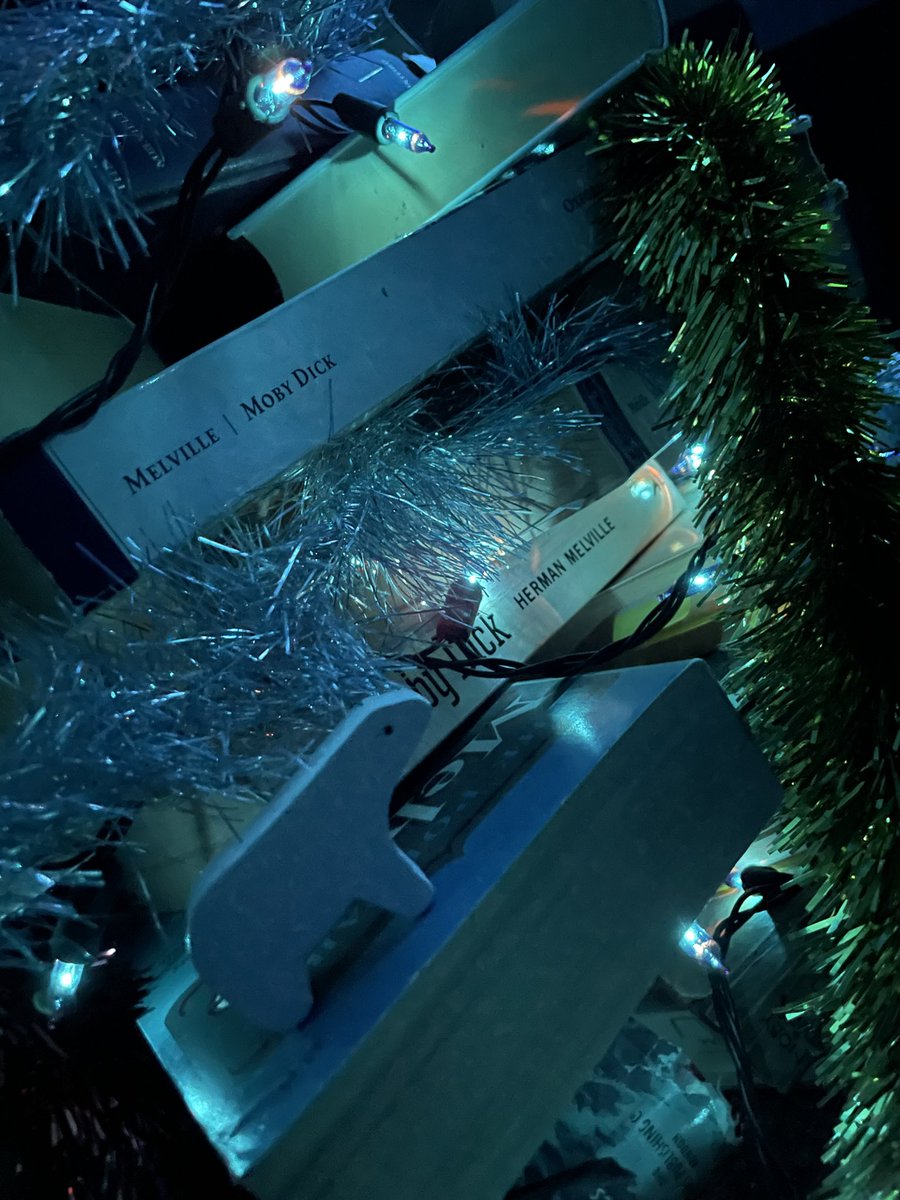 CarolineHack's tweet image. Merry #MobyDick Christmas. Here is my Mostly Moby Christmas Tree 
With added #Polar animals 
#MelvilleMonday