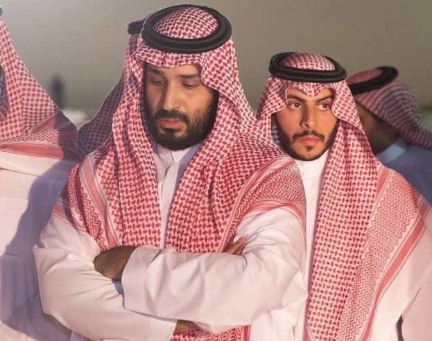 طومسون tweet media