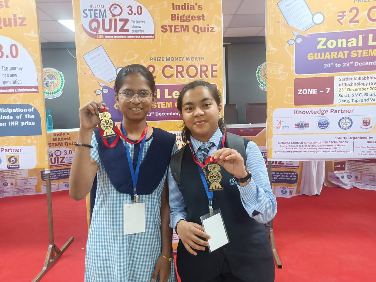 DistrictNavsari's tweet photo. In GUJARAT STEM QUIZ, they claimed the crown,
Girls in STEM, no slowing down! 👩🔬
With knowledge sharp and hearts so bright,
They’ve lit the path to future’s light. 💡✨
#STEMQueens #GirlsInSTEM #STEMVictory
#GujaratShines #WomenInScience 👑 https://t.co/WB8fKXgZfK