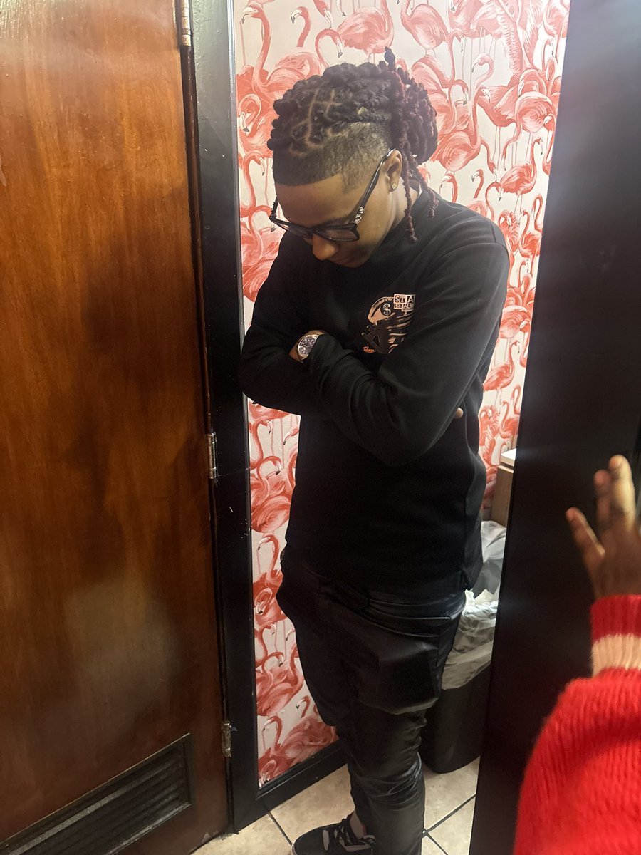 moohefner's tweet photo. Everyday ho I’m da shit I been done pee pee’d on a bitch’ lol. Nah fr. https://t.co/LPx5qLk1CR
