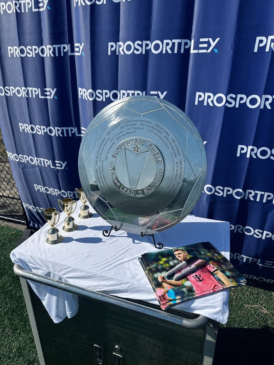 SupporterShield's tweet photo. Yesterday the Supporters Shield made an appearance at @JulianGressel’s training soccer camp! What a fun morning and incredible opportunity for the youth to get to encounter the Shield! https://t.co/fu3Obospba