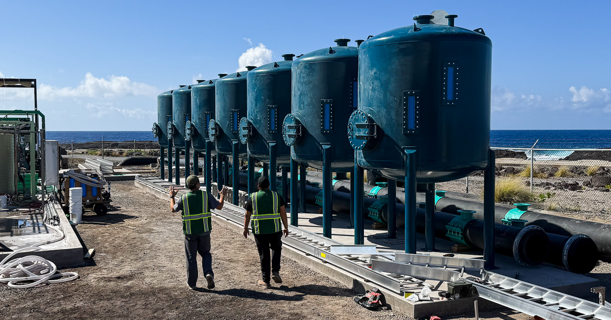 Big progress at Captura's 1000t/y pilot in Hawaii: the electrodialysis unit has been installed &amp; commissioned! Up next: the degassing system (pictured here) where CO2 is extracted from seawater, has been installed, ready for commissioning in the new year. More updates coming soon