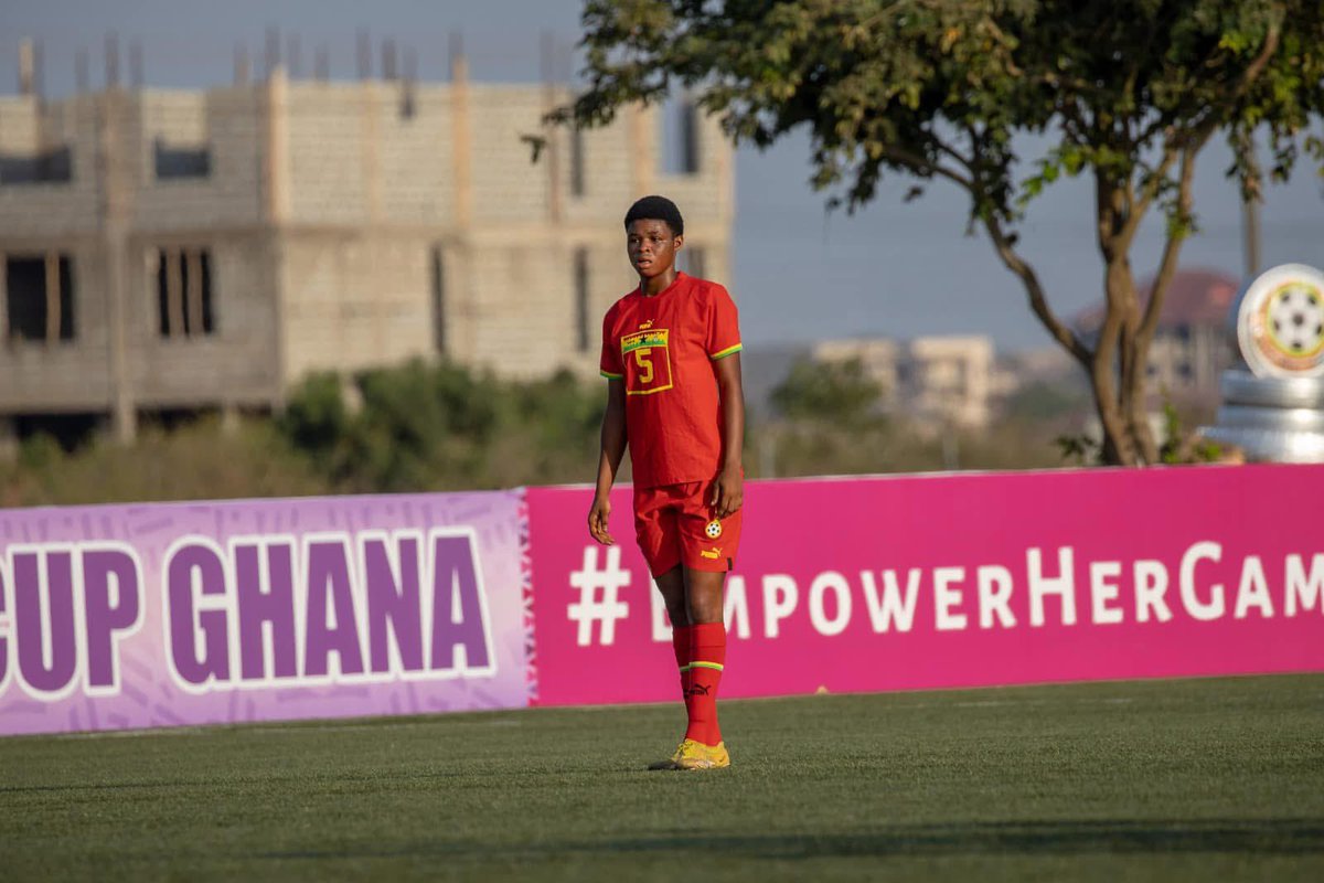 OaksFcOfficial's tweet photo. 🔴🟡🔵 ||  🇬🇭 

Congratulations Sarafina Esinam Esse for wunning your first trophy with the Black Maidens at the just ended WAFU B U-17. 

#OAKFC  #PositiveEnergy  #Phobia4Life https://t.co/iPgG8UmdFN