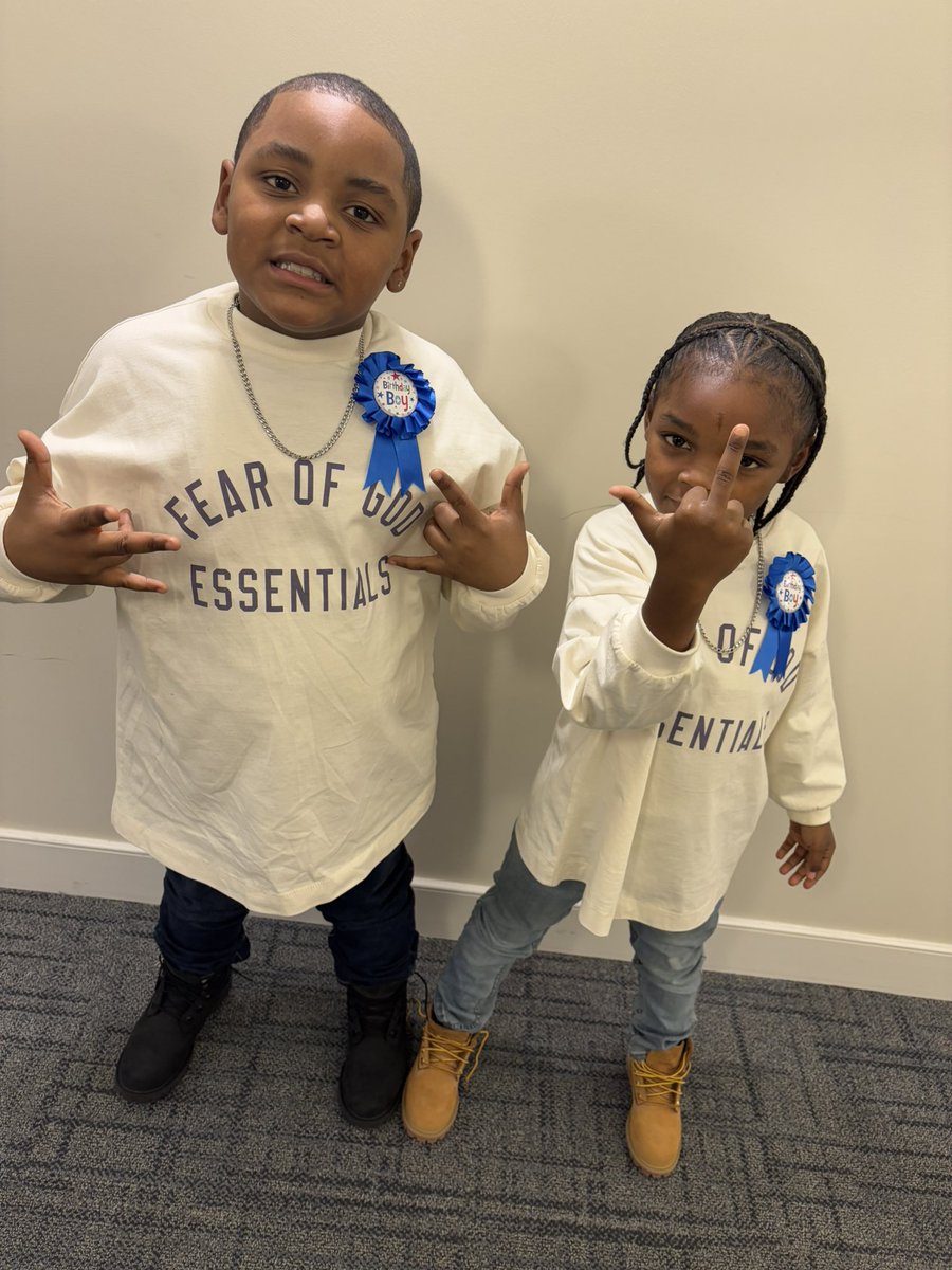 Twinsmaaaa's tweet image. HEY TWINSSSS 🕺🏽 Happy 7th birthday to my jitssss 🎊❤️ MR.CBFW😮💨
