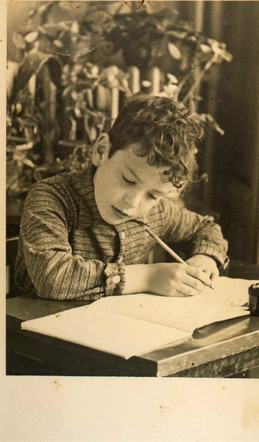 23 December 1931 | Dutch Jewish boy, Max Adolf Frits Cohen, was born at The Hague.

He was deported to #Auschwitz from #Westerbork in December 1942. He was murdered in a gas chamber after arrival selection.