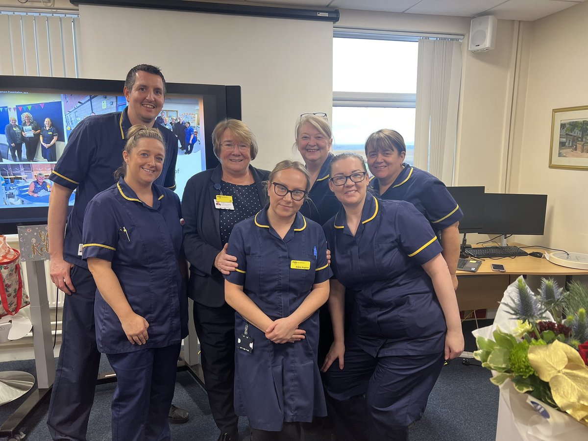 TownPamela's tweet image. A Fairfield Farewell to our Director of Nursing Jill Stott .
Thank you for the leadership & the laughs , you will be sorely missed @jstott66
Enjoy your retirement , your NHSP application is in the post @BuryCO_NHS @heathercaudle @jacqui_burrow