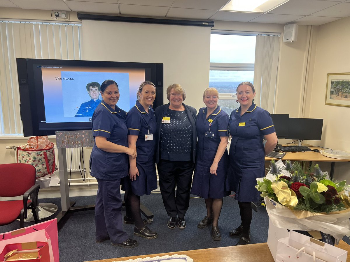 TownPamela's tweet image. A Fairfield Farewell to our Director of Nursing Jill Stott .
Thank you for the leadership & the laughs , you will be sorely missed @jstott66
Enjoy your retirement , your NHSP application is in the post @BuryCO_NHS @heathercaudle @jacqui_burrow