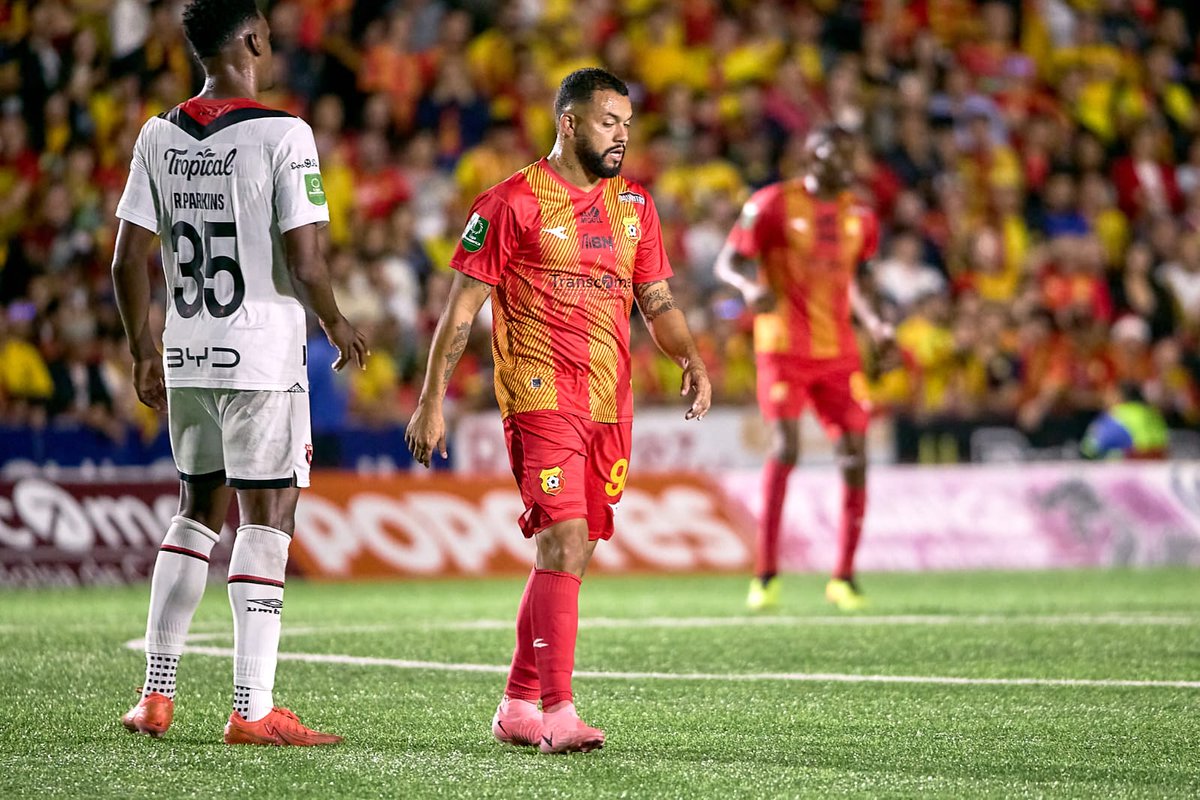 Un gran esfuerzo de todos en este primer partido ¡Seguiremos dando la vida por estos colores! ❤️💛 Vamos <a href="/csherediano1921/">Club Sport Herediano</a>

#JJ94