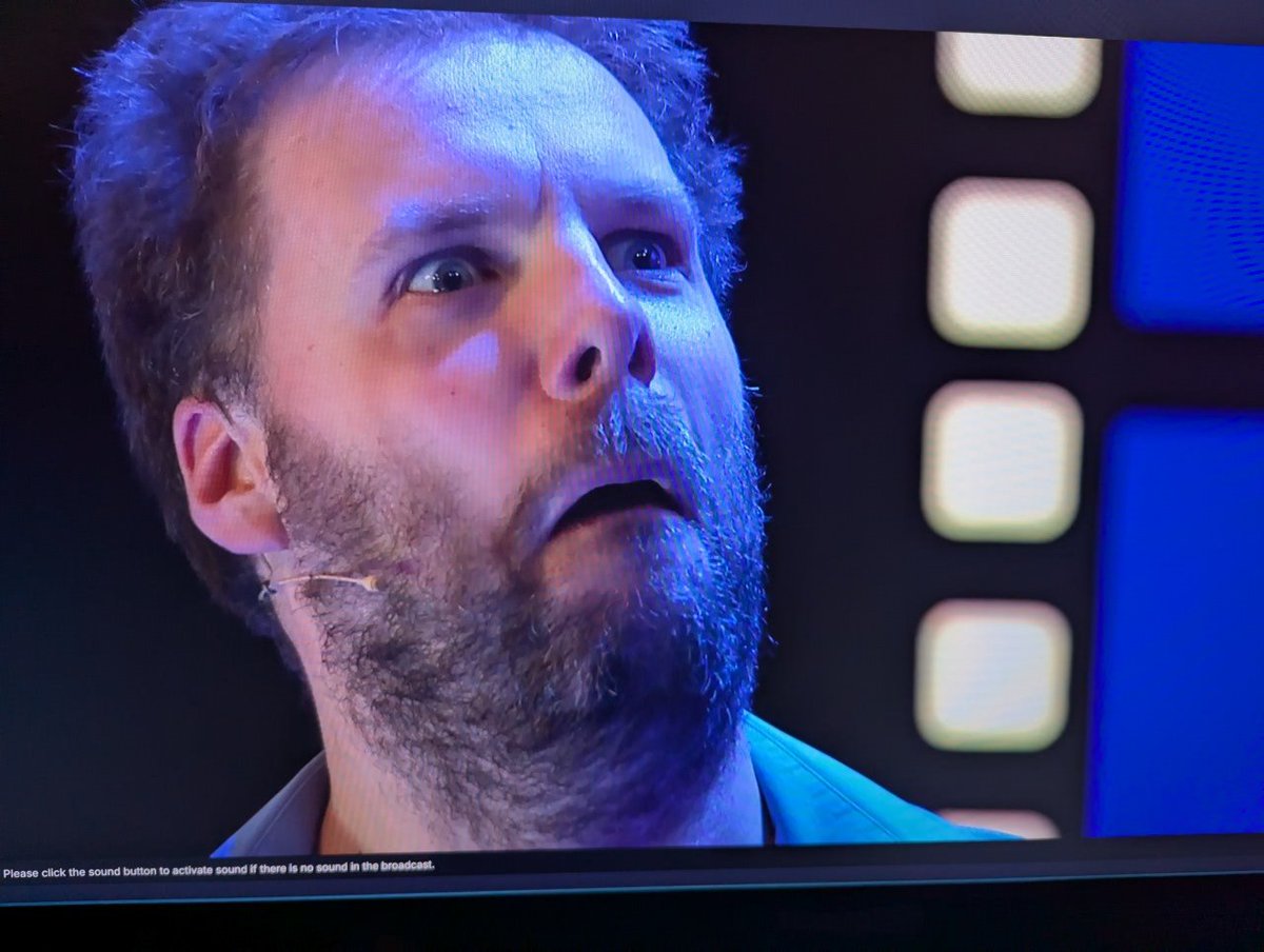 wurlocke's tweet photo. @mischiefcomedy oh no, not Gunter! https://t.co/vj5r259viY