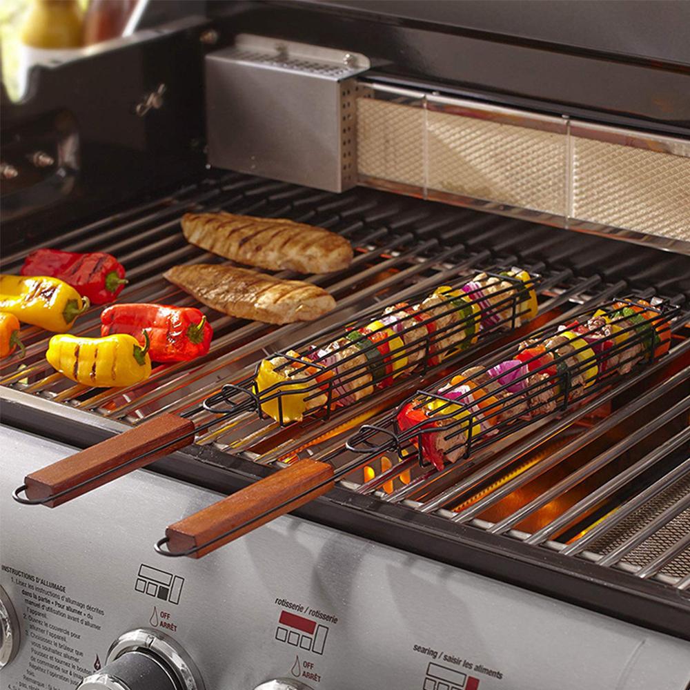 UnicunShop's tweet photo. ๐ฅ Grill master in the making? ๐ฅ Our Stainless Steel BBQ Grill Mesh keeps your food from falling through the grates (and looking like abstract art). ๐ Get yours here: https://t.co/isu4MHiXIM #BBQlife #GrillingEssentials #SummerCooking https://t.co/AwGLAxBRv8