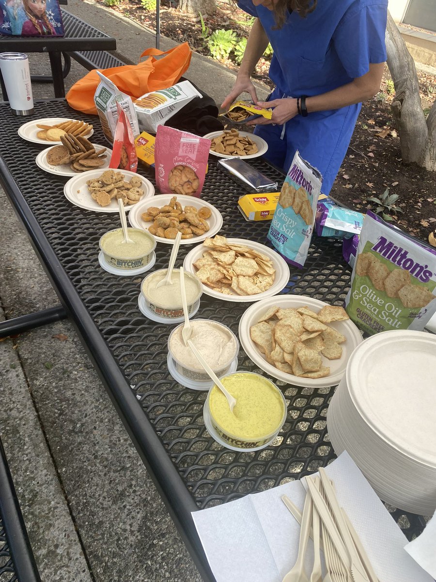 Hilary Jericho (@hilaryjericho) on Twitter photo Thank you to our amazing community partners for providing the absolutely delicious food for our recent happy gut gathering’s scavenger hunt! <a href="/BitchinSauce/">BITCHIN' SAUCE</a> <a href="/MiltonsBaking/">Milton's</a> <a href="/SCHARglutenfree/">Schar gluten-free</a> Thank you to our amazing community partners for providing the absolutely delicious food for our recent happy gut gathering’s scavenger hunt! <a href="/BitchinSauce/">BITCHIN' SAUCE</a> <a href="/MiltonsBaking/">Milton's</a> <a href="/SCHARglutenfree/">Schar gluten-free</a>