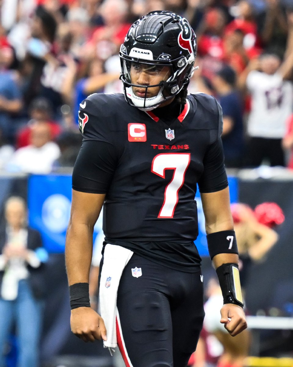 HoustonTexans's tweet image. H-TOWN, GET OUR OFFENSE TO THE PRO BOWL‼️ Today is the last day to vote 🗳️

1 Retweet = 2 Votes

#ProBowlVote + @CJ7STROUD 
#ProBowlVote + @Joe_MainMixon
#ProBowlVote + @lbg_nico7
#ProBowlVote + Jarrett Patterson 
#ProBowlVote + Tytus Howard 
#ProBowlVote + @BinghamBaller9…