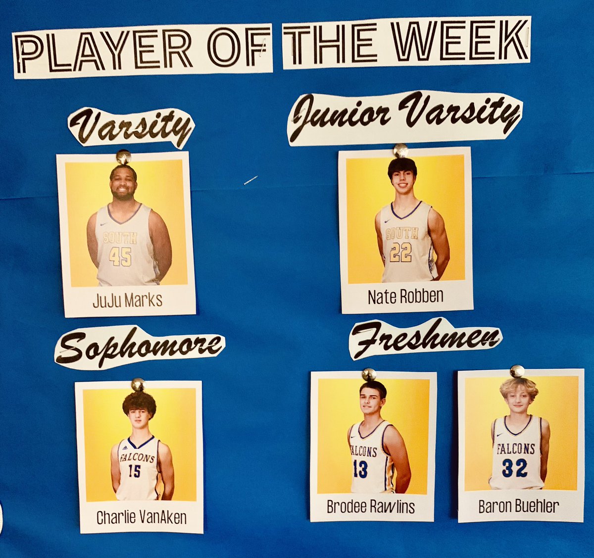 OSFalconHoops's tweet image. Week #2 “Player of the Week”💪🏼🏀💯 @OlatheSouthHS @ADMillerOS @OS_BirdHouse 
Frosh A: 3-0, Frosh B: 3-0, Soph’s: 2-2, JV: 4-0, Varsity: 4-2 #BeAboutIt #Team44