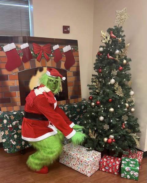 May your holiday season be filled with hope and happiness.