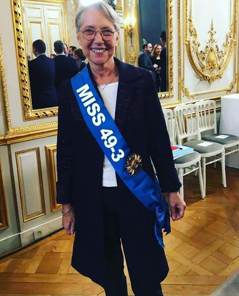 Mais qu’est-ce que les personnels de l’Education Nationale ont bien pu faire au bon dieu ???
#remaniement #Borne #BayrouMotionDeCensure #BayrOudéaCastera