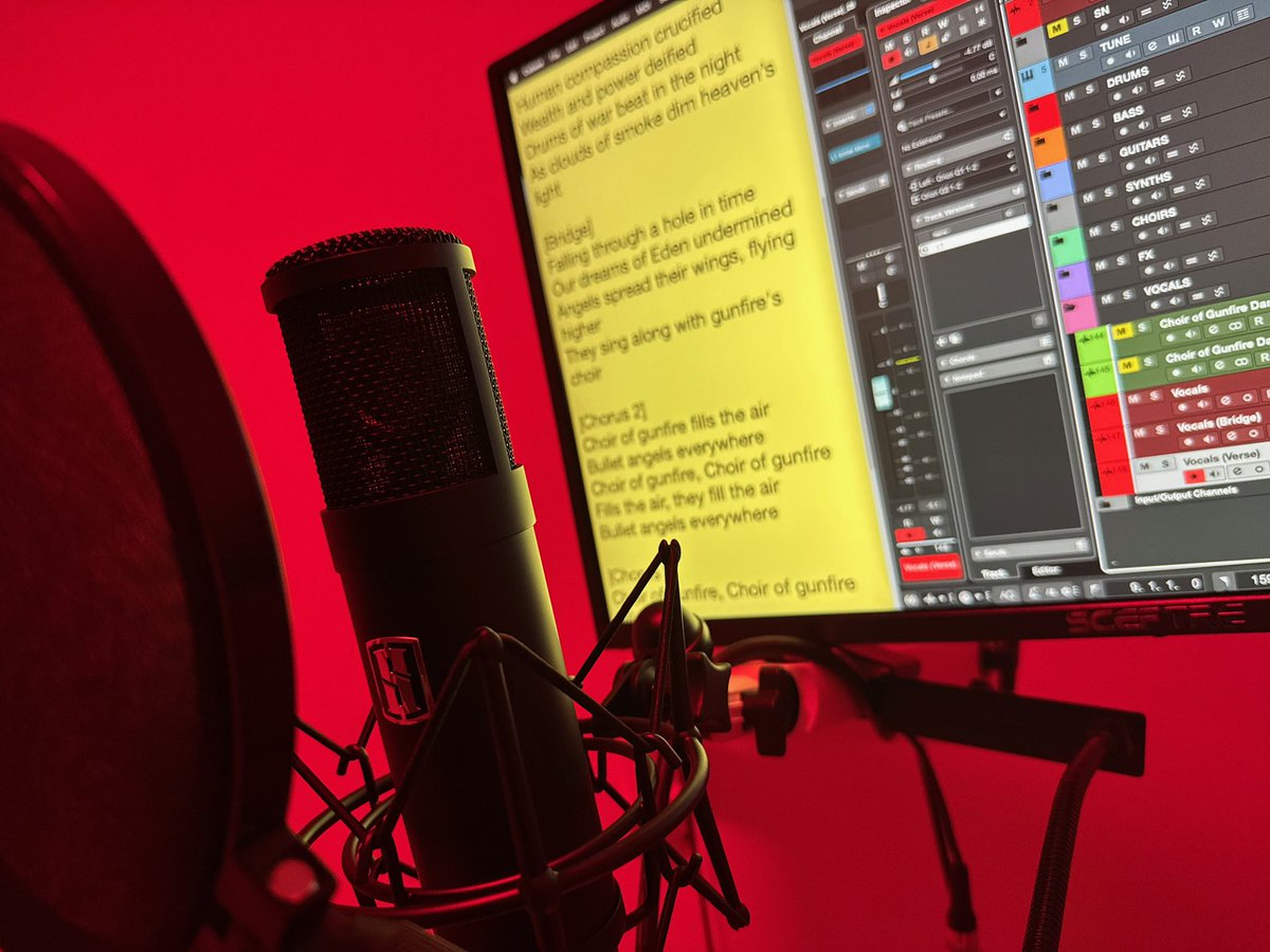 The new Scandroid album is well underway. I have several songs completely done and I’m in the booth right now cutting vocals for the next one. Some big Scandroid related announcements coming in 2025 😃🤘