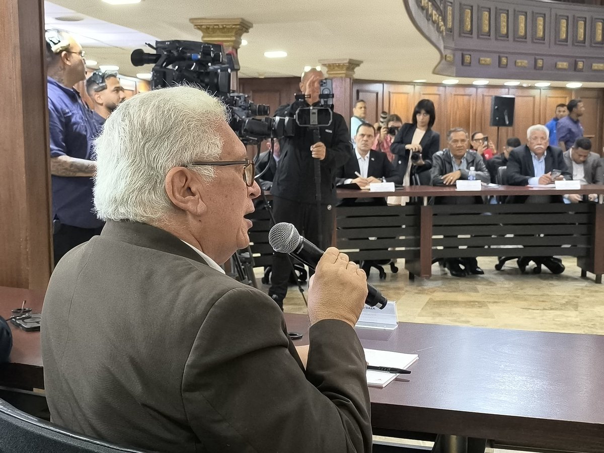 #23Dic || Diputado Roy Daza, presenta informe mediante el cual solicita autorización de la AN, para la Designación de la ciudadana Stella Lugo como Embajadora Extraordinaria y Plenipotenciaria de la República Bolivariana de Venezuela ante los Estados Unidos Mexicanos.