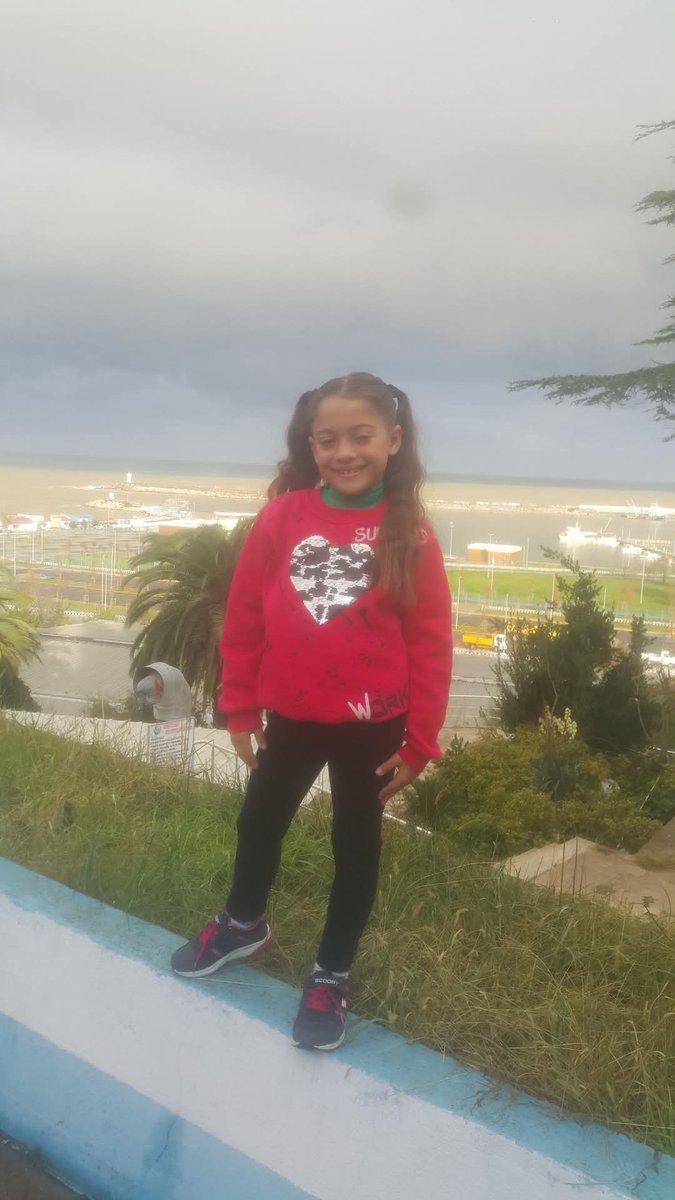 Başka çocuklar ölmesin, başka çocukların doğum günleri mezarlıkta olmasın diye 
#çocuklariçinadalet
#isiasolasıkast 
#iyikidoğdunperihan