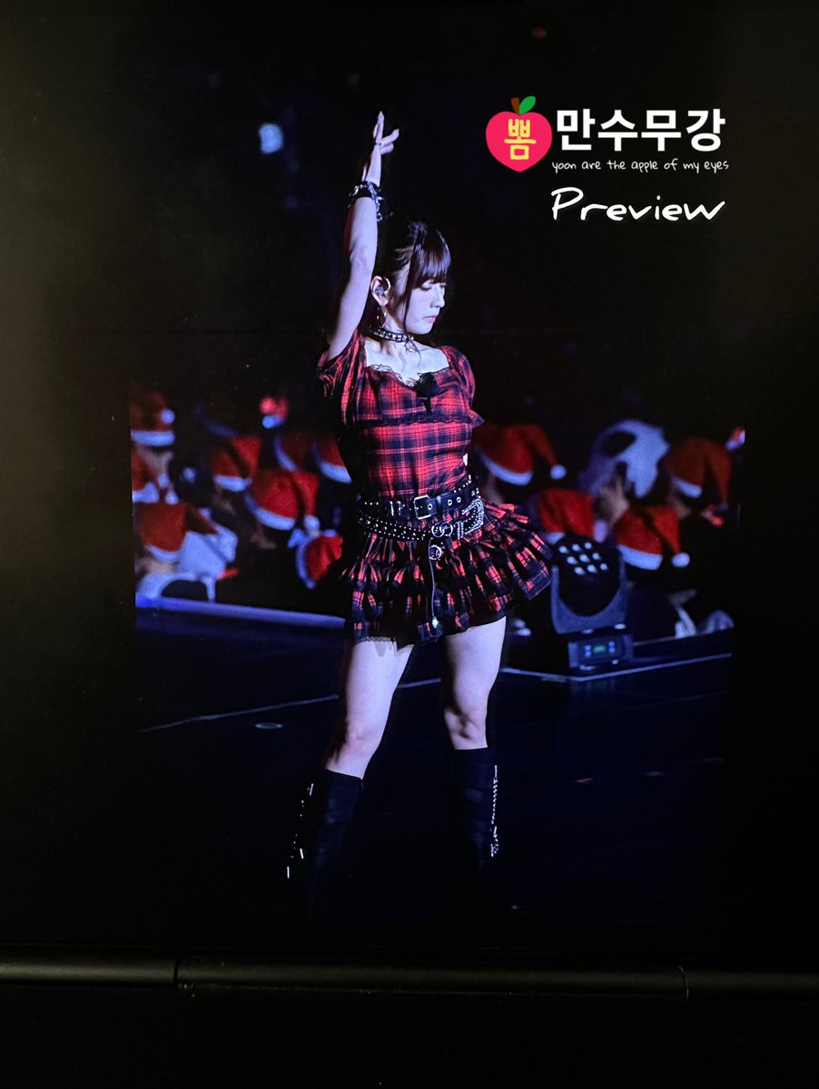 Bboms_apple's tweet photo. [#에이핑크] 20241222 #Apink 7th CONCERT [#PinkChristmas] 

Preview

#보미 #bomi #윤보미 #普美 #尹普美
#apinkhk https://t.co/iPHUvDBW8H