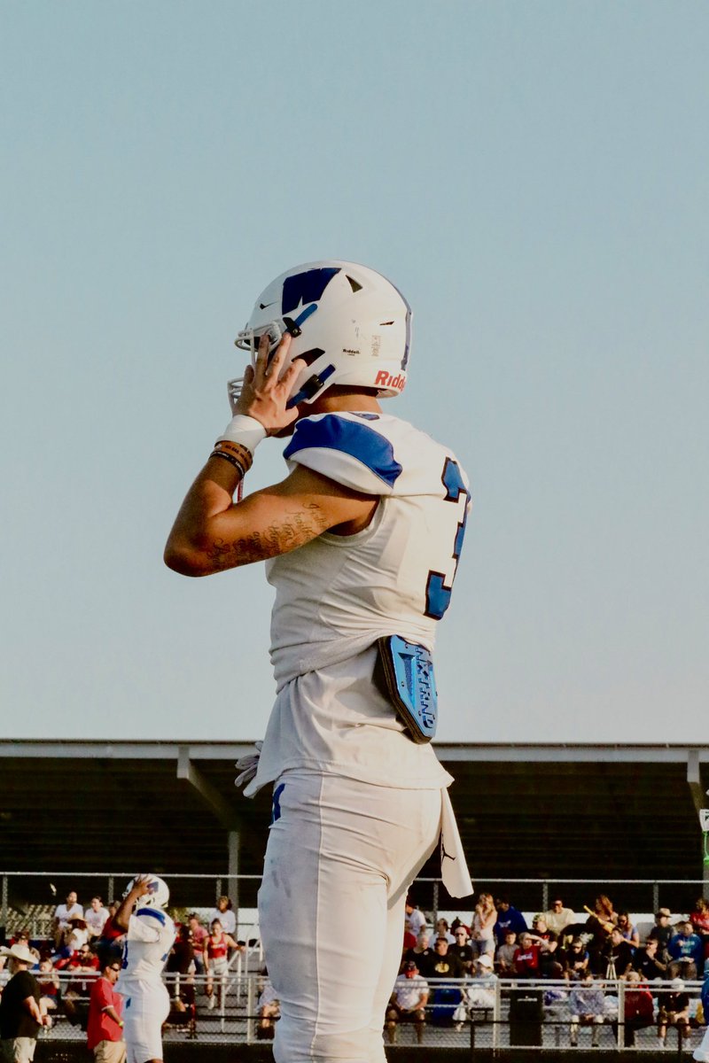 JJ Amezcua (@jj_amezcua3) on Twitter photo 103 catches/1482 receiving/19td 💰
1st team all county, all cif and all delta league! hudl.com/v/2QnzMp
<a href="/westernpioneer1/">westernpioneerfootball</a> <a href="/CoachDavidsonWH/">Dan Davidson</a> <a href="/OC_Recruits/">OCRecruits</a> <a href="/ocvarsityguy/">Dan Albano</a> <a href="/OCSportsZone/">OC Sports Zone</a> 103 catches/1482 receiving/19td 💰
1st team all county, all cif and all delta league! hudl.com/v/2QnzMp
<a href="/westernpioneer1/">westernpioneerfootball</a> <a href="/CoachDavidsonWH/">Dan Davidson</a> <a href="/OC_Recruits/">OCRecruits</a> <a href="/ocvarsityguy/">Dan Albano</a> <a href="/OCSportsZone/">OC Sports Zone</a>