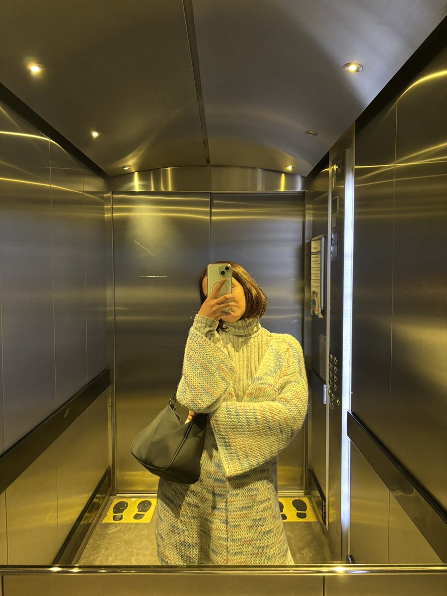 Örme hırkadan vazgeçemeyenlerdeniz..