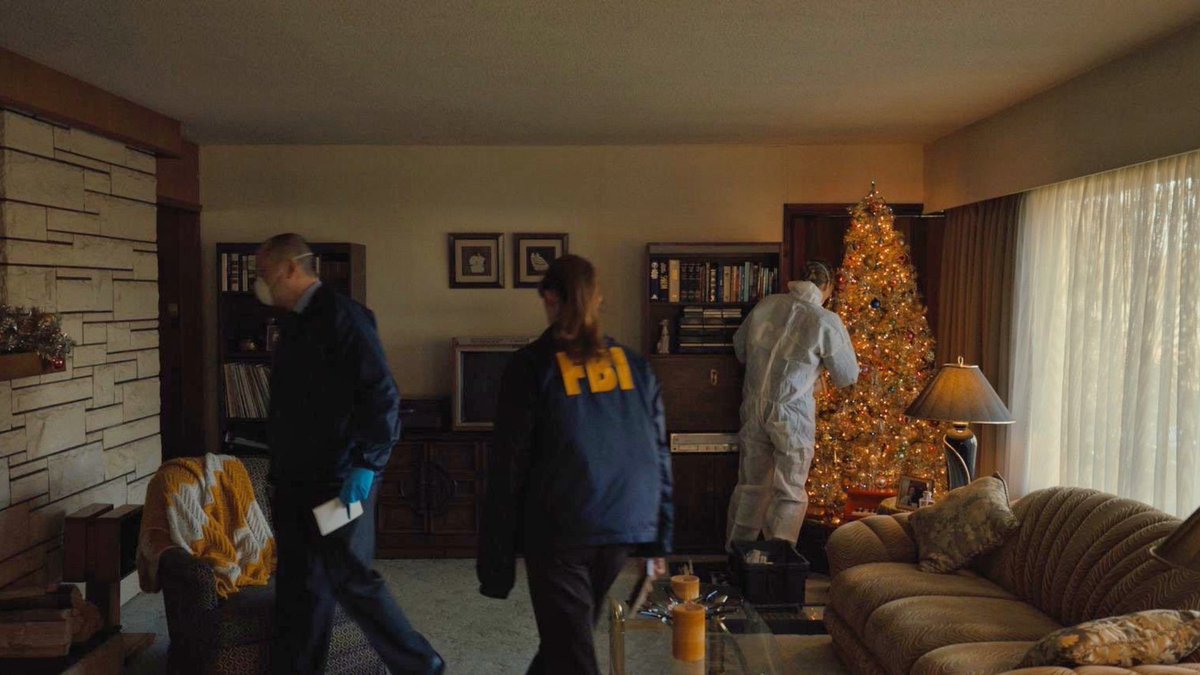 TeamMaikaMonroe's tweet photo. Longlegs is a christmas movie #confirmed https://t.co/CGMM2BUVtf