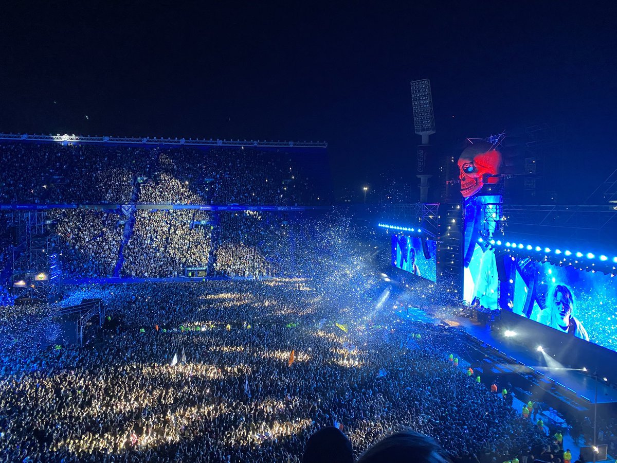 GuidoAIRBAG's tweet photo. Esta fiesta es de todos! Gracias por 3 noches inolvidables 🗡️💀 https://t.co/4IfWp4DiUc