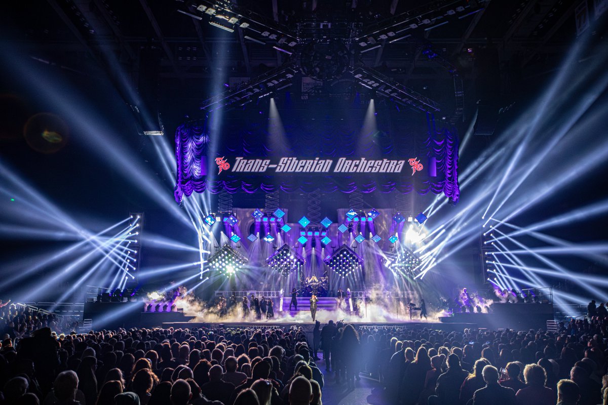 Fiserv Forum tweet media