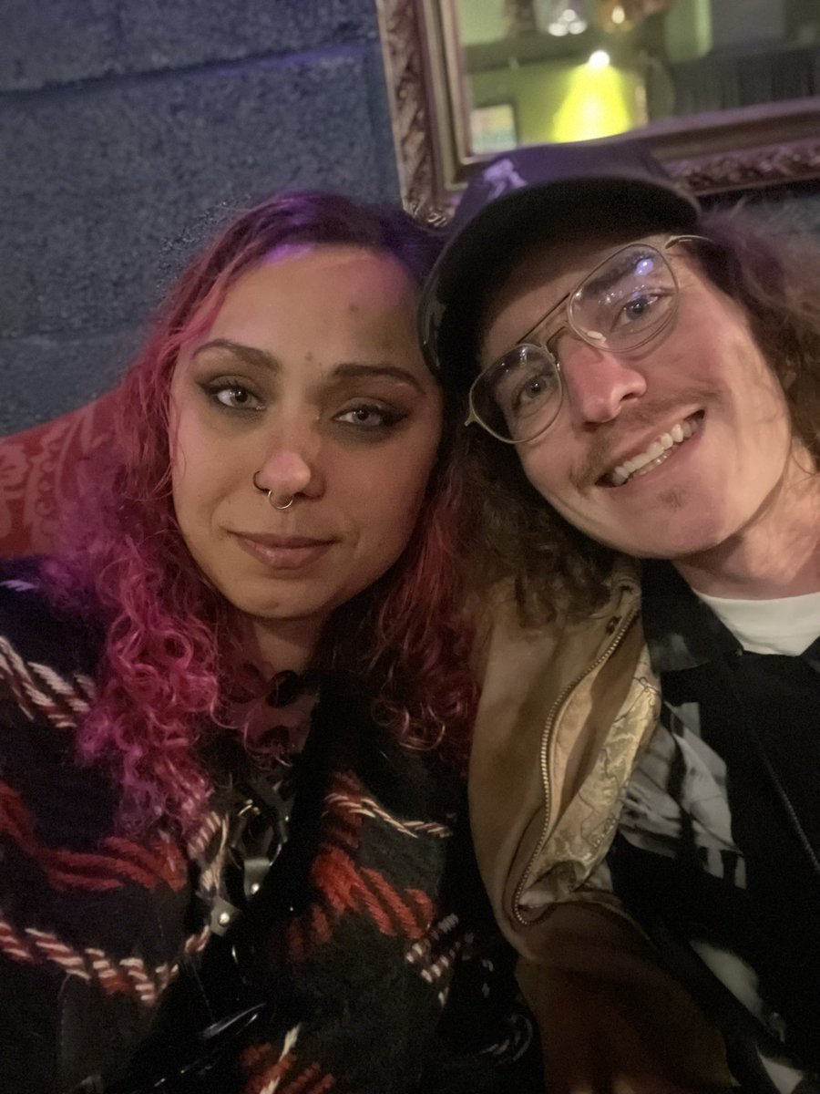 Kinofserpent's tweet photo. Went to the kava bar and had a cozy time with my bean https://t.co/O9mRguu0uo