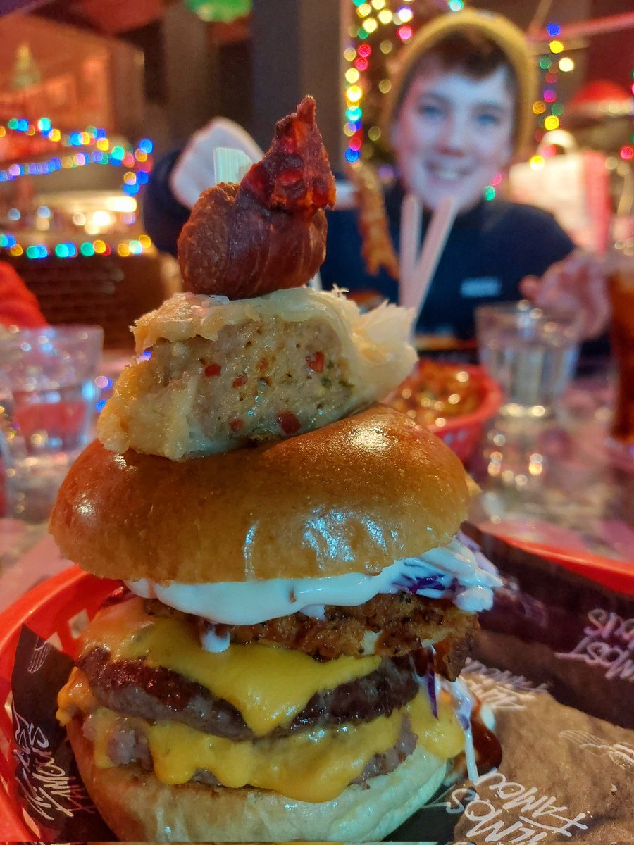 pickerchu's tweet image. Another year, another superb @FamousEats #SonOfANutCracker