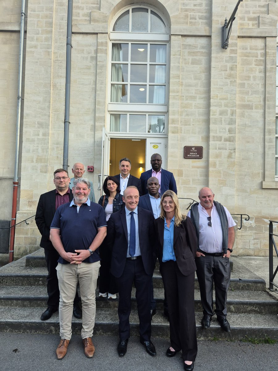 Ophélie Van Elsuwe tweet media