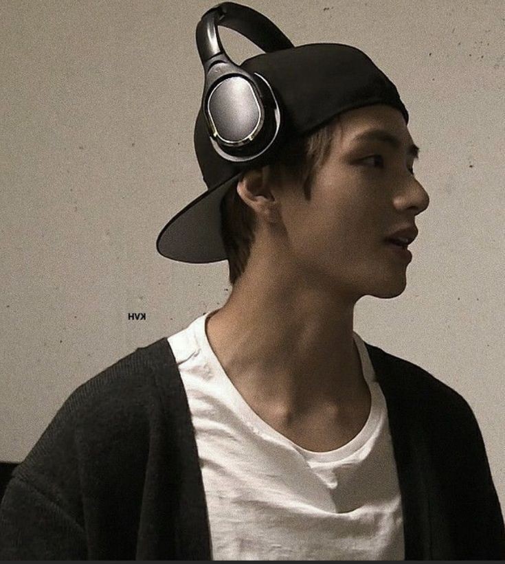 thesinnerhyung's tweet photo. #taekook • few tweets 🔞 au

Catatan 

Soal Ko(ookie)ry yang harus effort mencari pinjaman catatan demi bisa belajar untuk uts salah satu matkul tersulit.

cw// bpkoo, genderswitch, nsfw🔞 https://t.co/RxLOoNKaXK