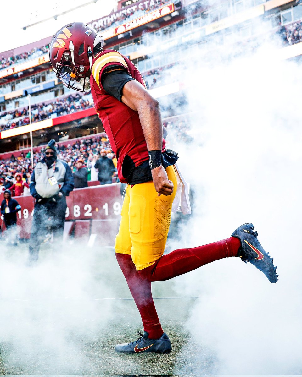 ✅️HIMMY award
✅️Pepsi rookie of the week
✅️FedEx Air &amp; Ground Player of the Week 

Go ahead and stamp them all this week. #ProBowlVote <a href="/JayD__5/">Jayden Daniels</a>