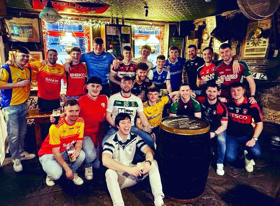 Mellett’s Emporium (@melletts1797) on Twitter photo Happy Christmas <a href="/moydavitts/">MOY DAVITTS GAA</a> 🎄 Honoured to have the very modest All Star Alan Bourke in 😉 Thanks for calling in lads 🧑🎄 Happy Christmas <a href="/moydavitts/">MOY DAVITTS GAA</a> 🎄 Honoured to have the very modest All Star Alan Bourke in 😉 Thanks for calling in lads 🧑🎄