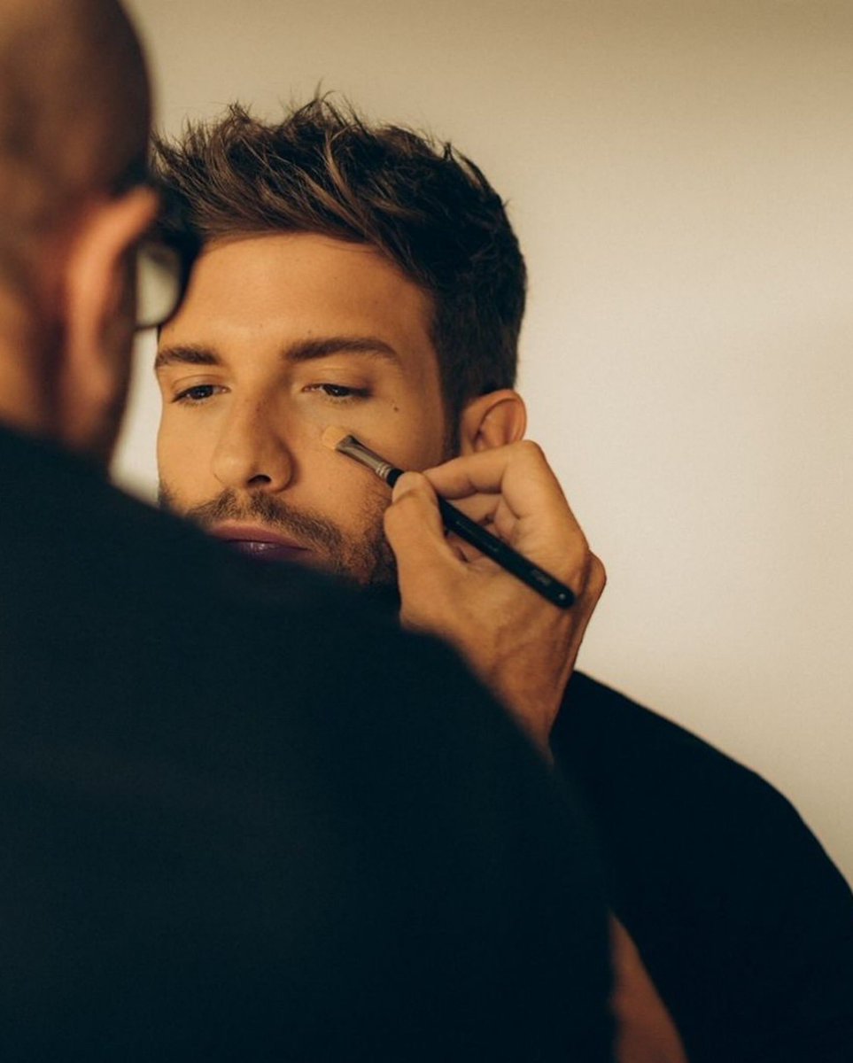 salso14's tweet photo. Repost โข @byniarosas โ @pabloalboran
Make up #juanpachecomakeup
โโโโโโโโโโโโโโโโโโโโโโ
ยฉ
โโโโโโโโโโโโโโโโโโโโโโ
.
.
.
#musicphotography #musicphotos #musicpics #musicshots #livemusicphotography
#livemusicpics #livemusicshots
#livemusicphotos #gigphotography #concertphotos #concertphoto #concertphotography #concertphotographer #concert #concerts #instapic #picoftheday #photooftheday #htbarp #gig #rockphotography #musicphotographer #espaรฑa #fotodearchivo #pabloalboran