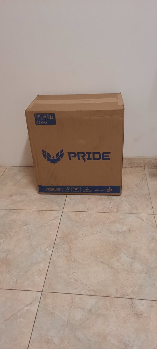 ZNBU Kchapa (@kchapamr) on Twitter photo Ya me llego la pc 🙈 gracias <a href="/znbuteam/">Zanbu Team</a> por ayudarme con la compra de mi pc y el monitor, el mejor equipo de verdad 🙌🏼 Ya me llego la pc 🙈 gracias <a href="/znbuteam/">Zanbu Team</a> por ayudarme con la compra de mi pc y el monitor, el mejor equipo de verdad 🙌🏼