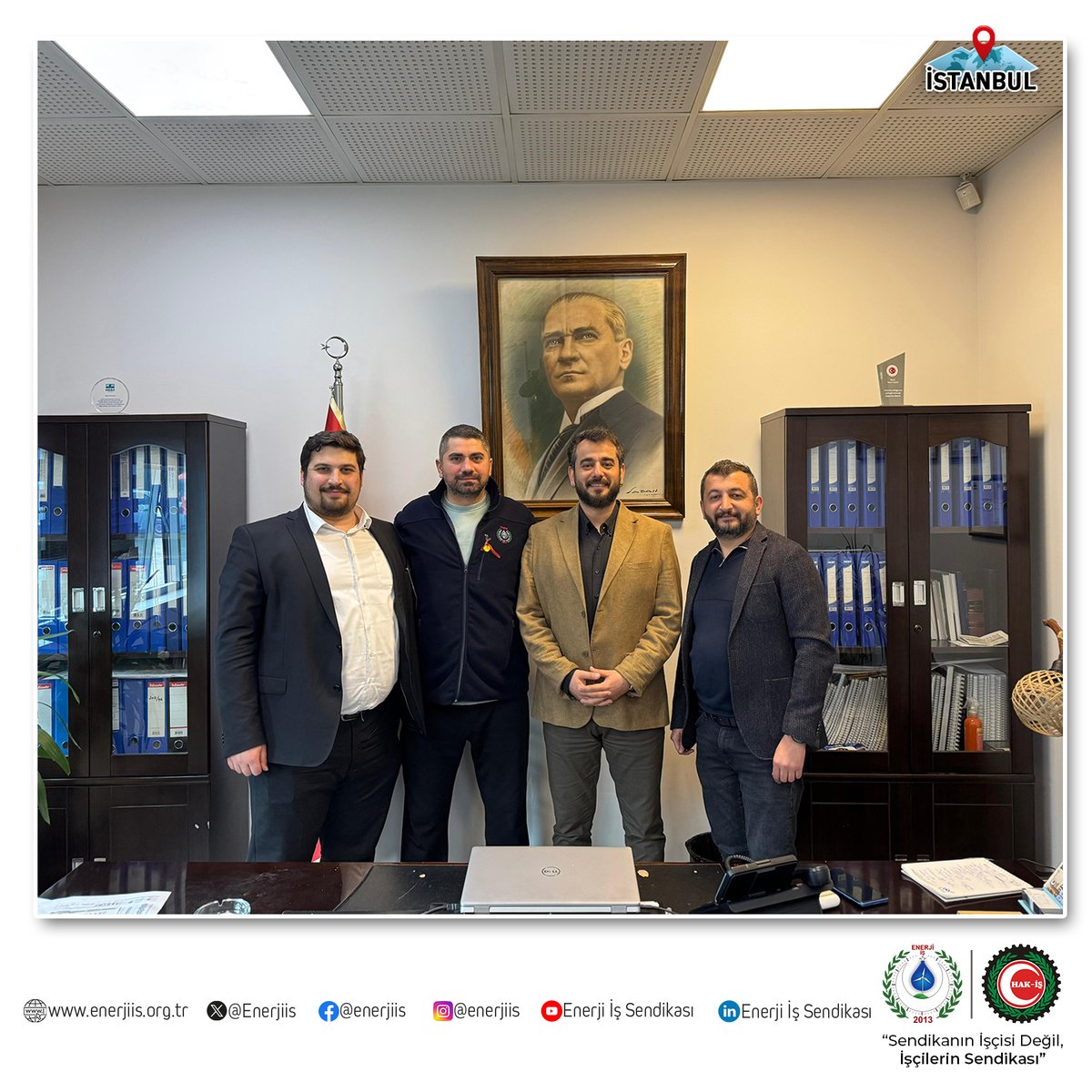 Enerjiis's tweet photo. Değerli üyelerimizin yaptığı işin niteliğinin topluma duyurulması ve iş kolumuzda çalışan işçilerin motivasyonunu arttırmak amacıyla düzenlediğimiz Sahada Emekçi Objektifte Enerji sloganıyla yola çıktığımız Enerji İşçileri Sendikası 1. Ödüllü Fotoğraf Yarışmasının ödülleri; Genel Başkanımız Sn. Mahmud ALTUNSOY adına sahiplerine takdim edildi.

Dereceye giren üyelerimizi tebrik eder, yarışmamıza katılan tüm üyelerimize ise teşekkürlerimizi sunarız.

@hakiskonf  @bedaskurumsal @DicleElektrikAS @MERAMEDAS