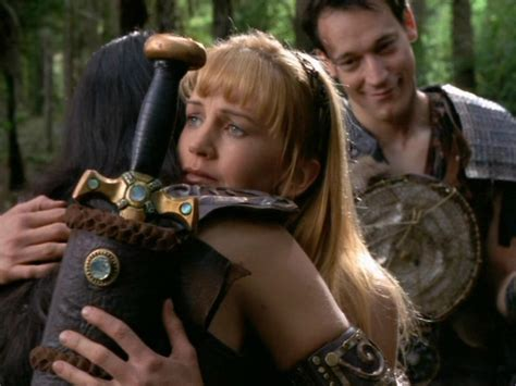 xenadioses's tweet photo. ¡Episodio 63 del podcast!

📷 S03E17 - Forget Me Not 📷

A Gabrielle se le va mazo la flapa con lo de haber estado MingTiendole a Xena, asi que se mete en un templo donde le borran la memoria.

¡Ya en vuestro podcacher!

https://t.co/300AOrrJCK https://t.co/VAo8jpmEVd