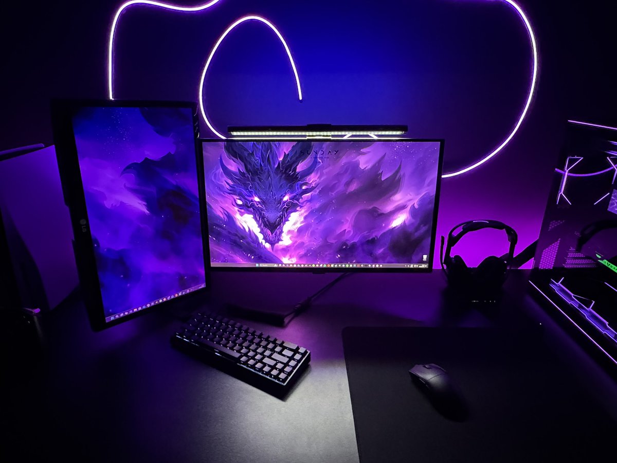 brunosalvate's tweet photo. @oluittv Ryzen 5600x
Rtx 3070ti
Viper v3 pro
Lian li o11d rgb
Samsung odyssei g6 oled
Lg c1 oled
Astro a50 https://t.co/hosFS8M3HC