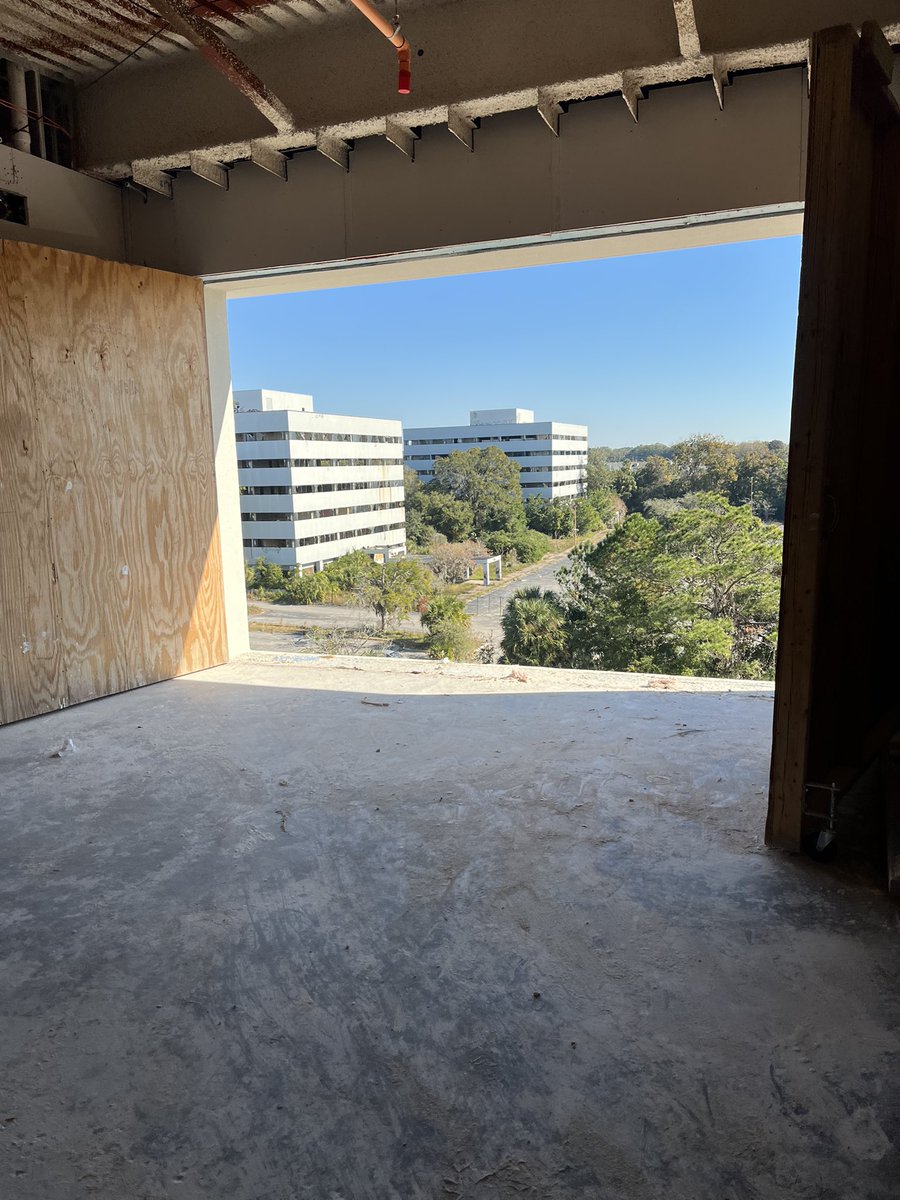 Dextersfloors_'s tweet image. “Prepping for perfection! 🛠️ Scarifying this concrete floor to ensure a clean, textured surface for a secure post installation. #ConcretePrep #Scarifying #ConstructionTips”

Give us a all of you would like a free estimate!

904-240-8641
Dextersfloorsofjax.com
